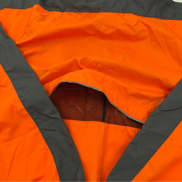 Vintage Nike Windbreaker with Reflective Stripes - Picture 9 of 9